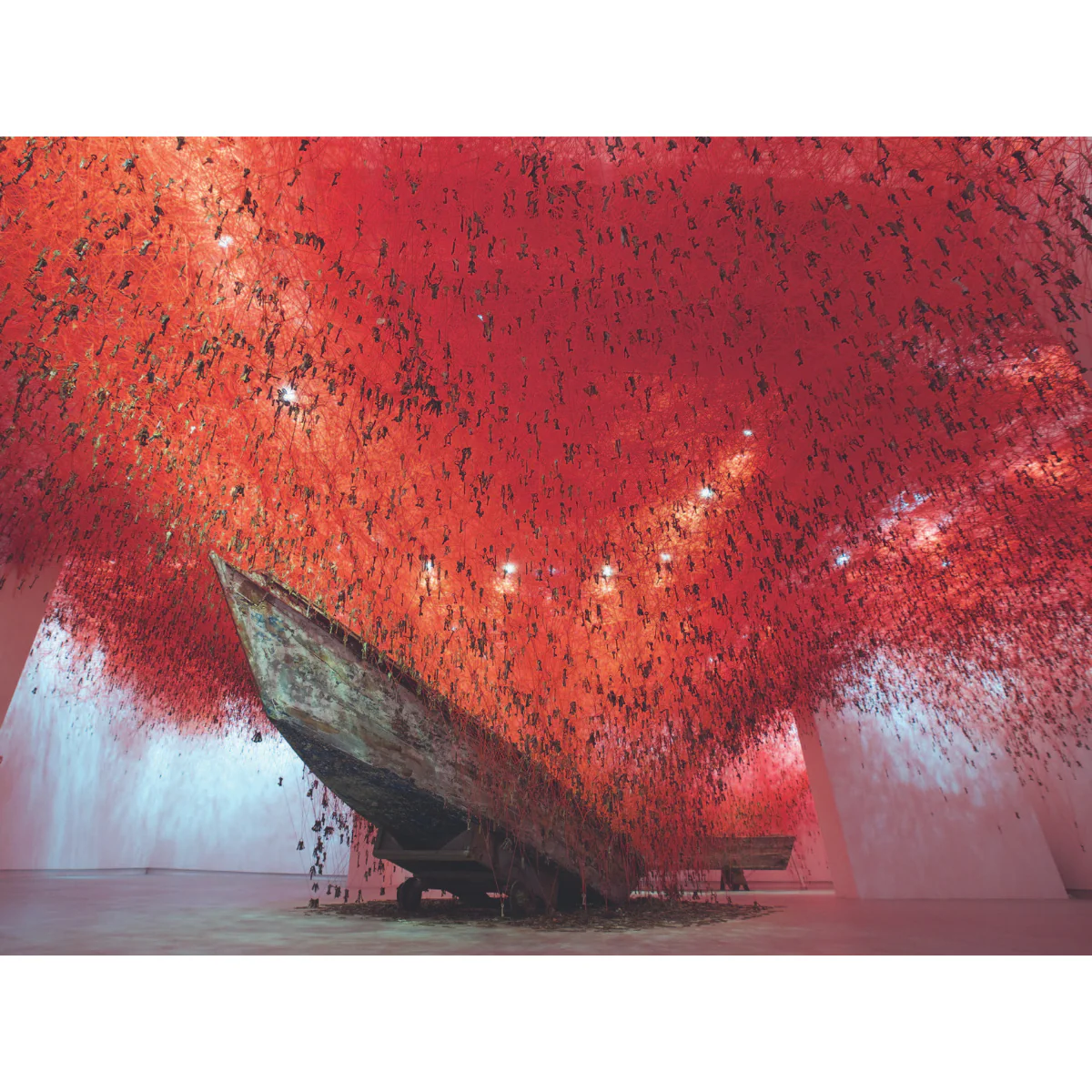 Chiharu Shiota: Threads of Life Exhibition Catalogue - Image 3