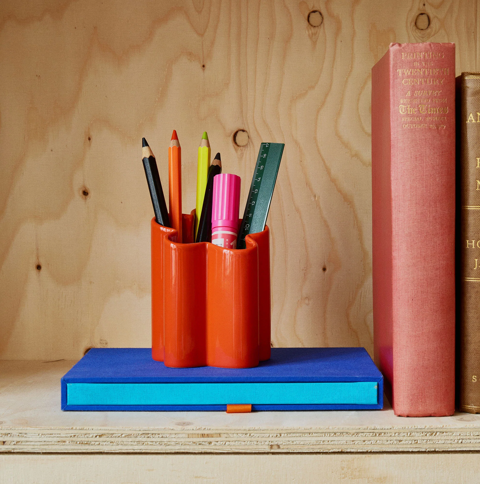 The Conran Shop – Flower Pen Pot - Image 7