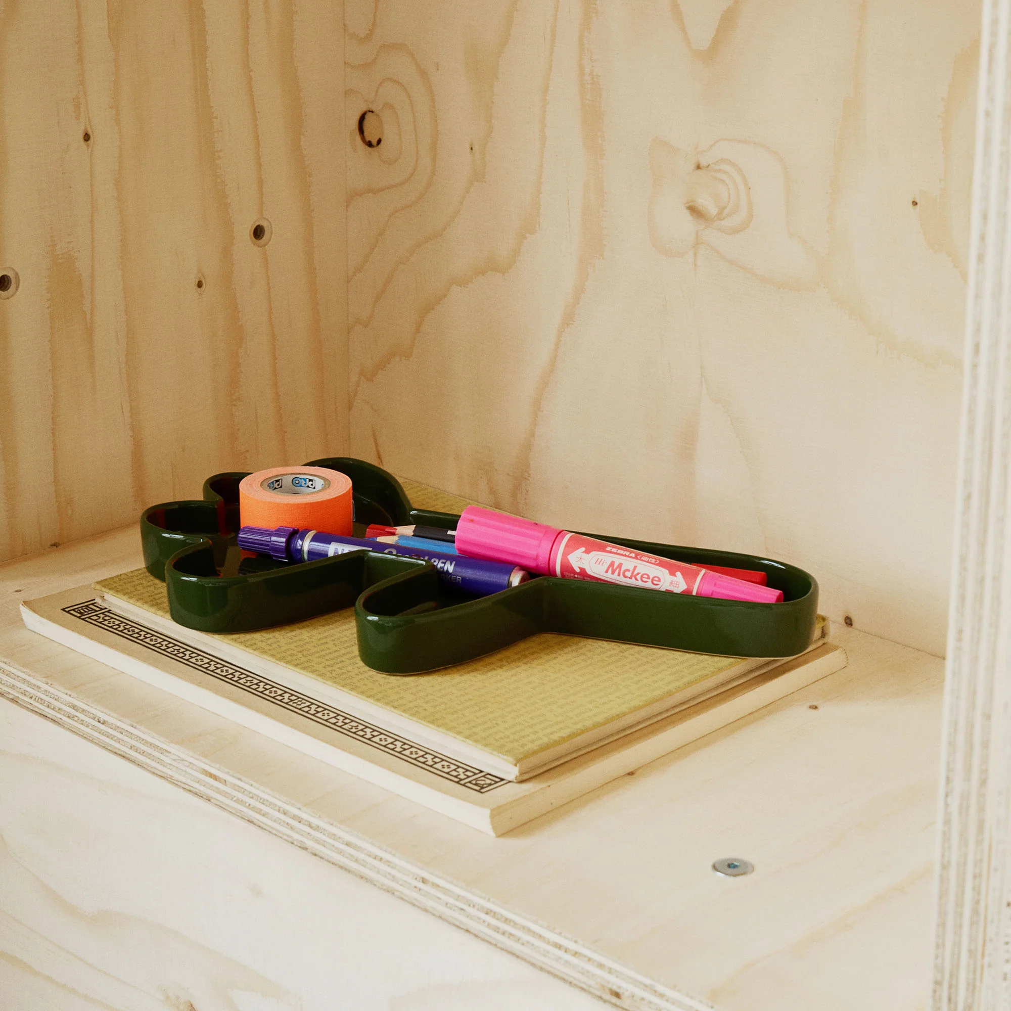 The Conran Shop – Flower Pen Tray - Image 5