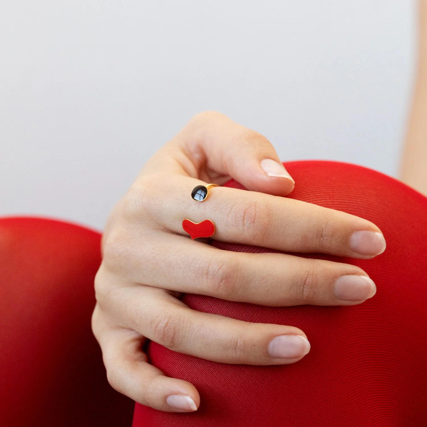 Red Heart Circle Miro Ring by Joidart - Image 2