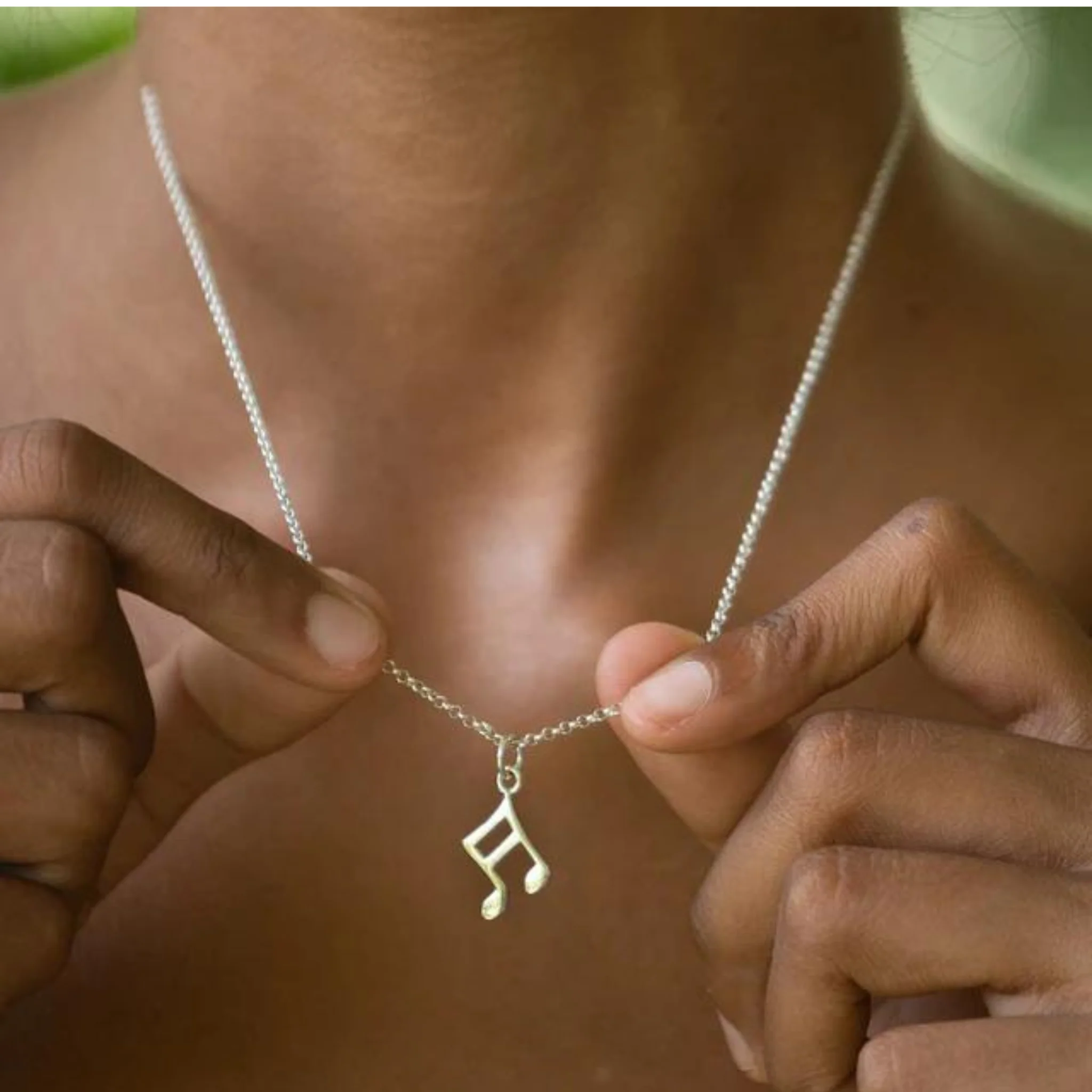 Semi Quaver Necklace - Image 3