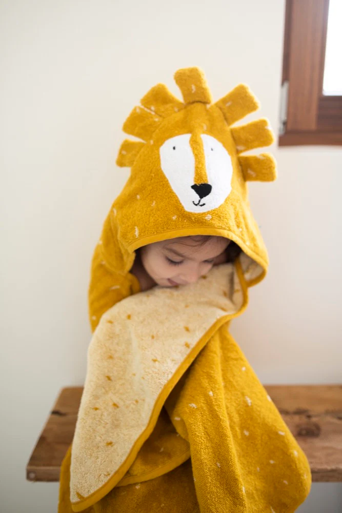 Trixie Lion Towel - Image 3
