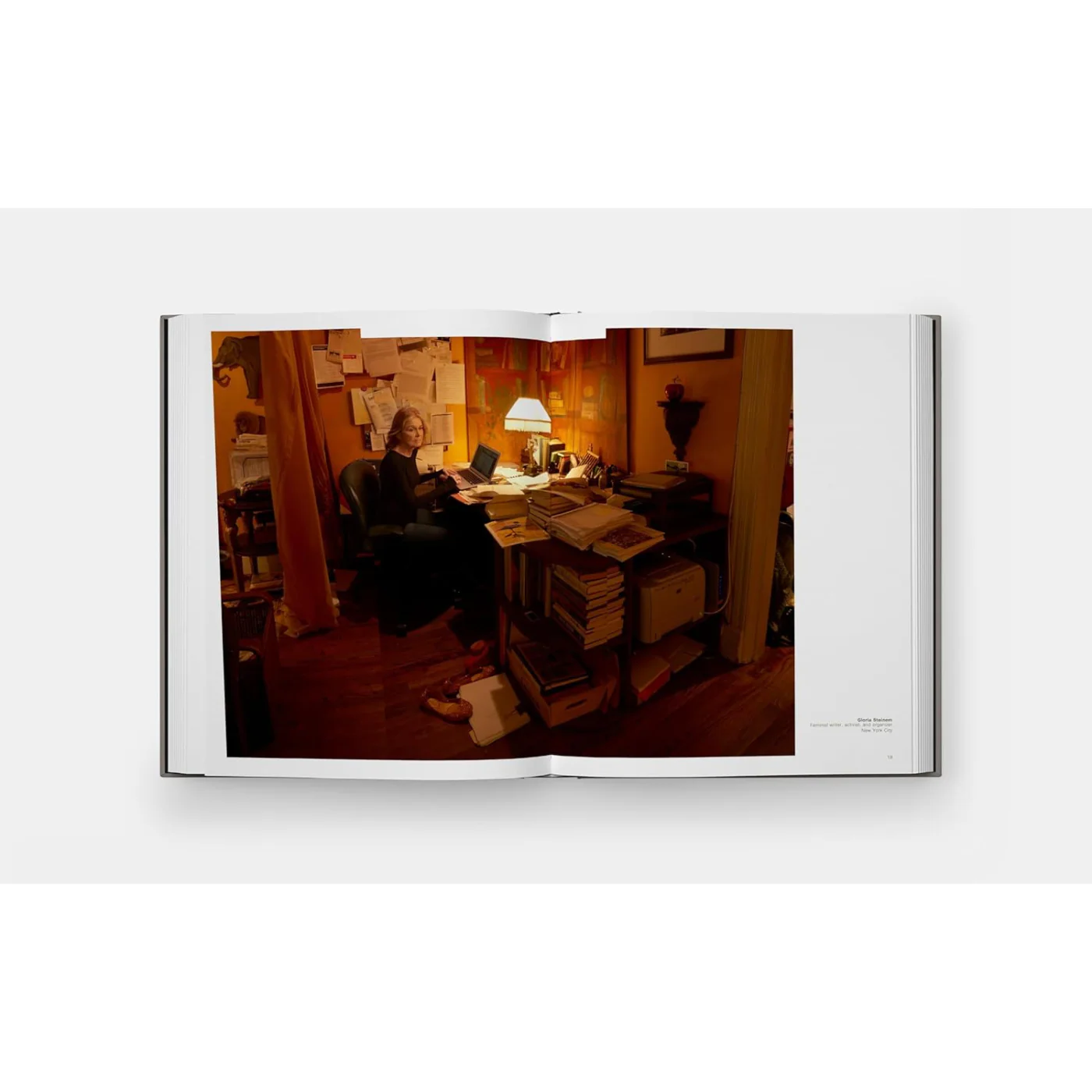 Women, by Annie Liebovitz - Image 3