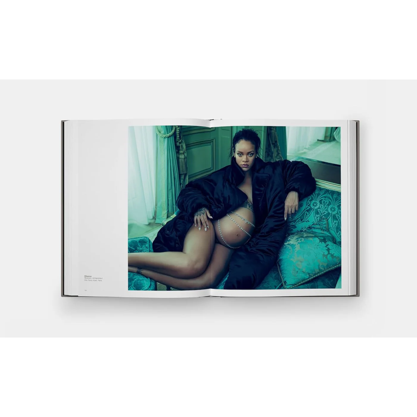 Women, by Annie Liebovitz - Image 4